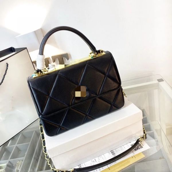 designer sheepskin bags women's 2023 new fashion texture chain shoulder messenger bag leather small fragrance style diamond handbag
designer sheepskin bags women's 2023 new fashion texture chain shoulder messenger bag leather small fragrance style diamond handbag