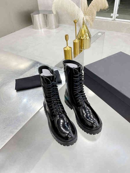 boots ann thick soled medium tube martin boots autumn winter british style motorcycle round head lace up knight short, Black
boots ann thick soled medium tube martin boots autumn winter british style motorcycle round head lace up knight short, Black