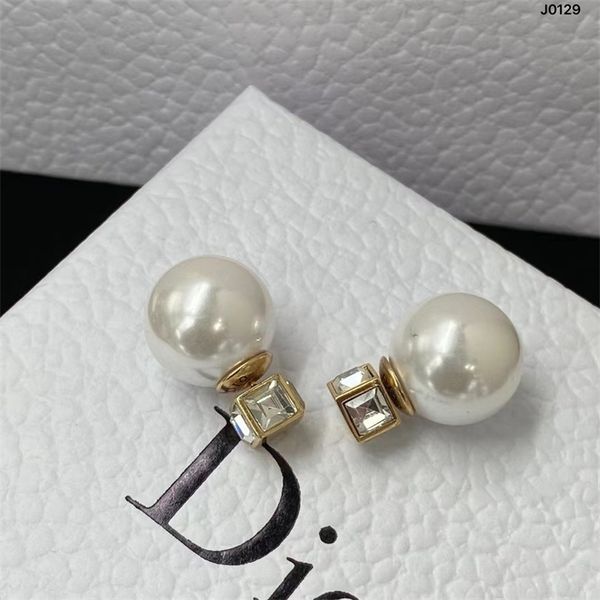 10% off jewelry the new double-sided front and rear pearl square zircon diamond inlaid temperament versatile korean female earrings, Golden
10% off jewelry the new double-sided front and rear pearl square zircon diamond inlaid temperament versatile korean female earrings, Golden