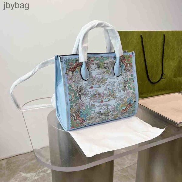 women luxurys designer bags 5a quality handbags printed tiger red letters crossbody bag genuine leather handbag messenger shoulder
women luxurys designer bags 5a quality handbags printed tiger red letters crossbody bag genuine leather handbag messenger shoulder