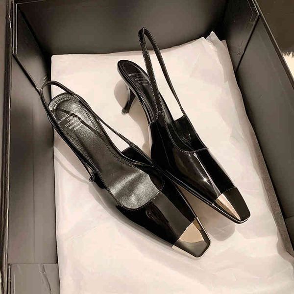 sandals high setting ~ iron head high-heeled shoes with black silk women rose's same french square thin heel patent leather covered san
sandals high setting ~ iron head high-heeled shoes with black silk women rose's same french square thin heel patent leather covered san