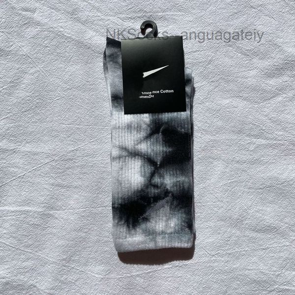 classic men's fashion socks hook brand cotton tie dyed long tube street couple middle moisture absorption sock men women luxury medium, Black
classic men's fashion socks hook brand cotton tie dyed long tube street couple middle moisture absorption sock men women luxury medium, Black