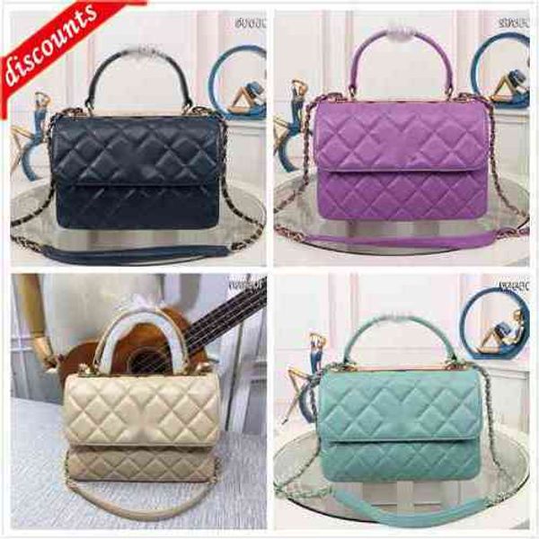 woman's luxury brand design 92236 letter plaid shoulder chain cc bag lambskin handbag vintage messenger bags real leather le boy 2.55 f, Black;red
woman's luxury brand design 92236 letter plaid shoulder chain cc bag lambskin handbag vintage messenger bags real leather le boy 2.55 f, Black;red