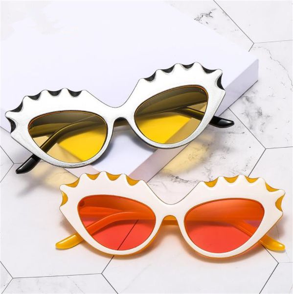 new sunglasses retro sun glasses personality cat eye adumbral anti-uv spectacles funny eyeglasses, White;black
new sunglasses retro sun glasses personality cat eye adumbral anti-uv spectacles funny eyeglasses, White;black