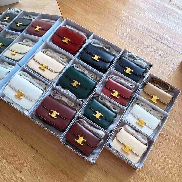 mmm2 anna lisa same bag triumphal arch tofu box small square bag leather one shoulder messenger 2022 new
mmm2 anna lisa same bag triumphal arch tofu box small square bag leather one shoulder messenger 2022 new