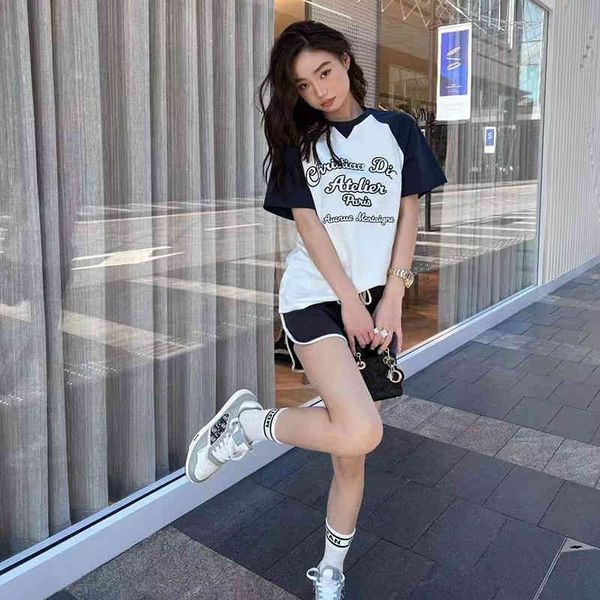 t-shirts 2022 spring and summer new couple style cursive embroidery color matching casual round neck short sleeve t-shirt for men and outlet, White
t-shirts 2022 spring and summer new couple style cursive embroidery color matching casual round neck short sleeve t-shirt for men and outlet, White