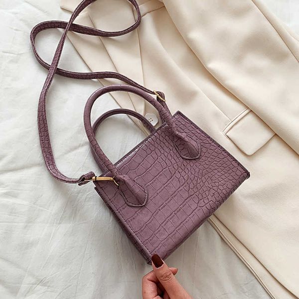 new small pu leather crossbody bags for women summer crocodile pattern solid color lady shoulder handbags simple female totes
new small pu leather crossbody bags for women summer crocodile pattern solid color lady shoulder handbags simple female totes