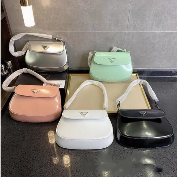 women small hobo 2022 luxurys shoulder underarm bags designers bag handbags glossy fashion brand purse silver shimmer flip 5 color wholesale
women small hobo 2022 luxurys shoulder underarm bags designers bag handbags glossy fashion brand purse silver shimmer flip 5 color wholesale