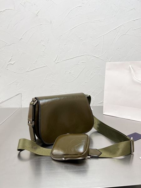 2022 french paris designer super bags popular crocodile lines women's underarm bag classic fashion bag simple atmosphere
2022 french paris designer super bags popular crocodile lines women's underarm bag classic fashion bag simple atmosphere