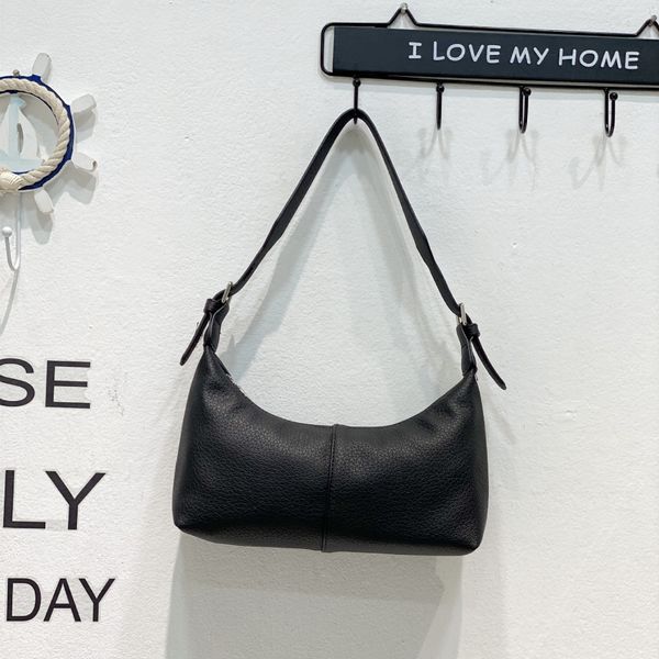 2022 new niche design casual joker shoulder messenger bag underarm bag022 new niche design casual joker shoulder messenger bag underarm bag
2022 new niche design casual joker shoulder messenger bag underarm bag022 new niche design casual joker shoulder messenger bag underarm bag