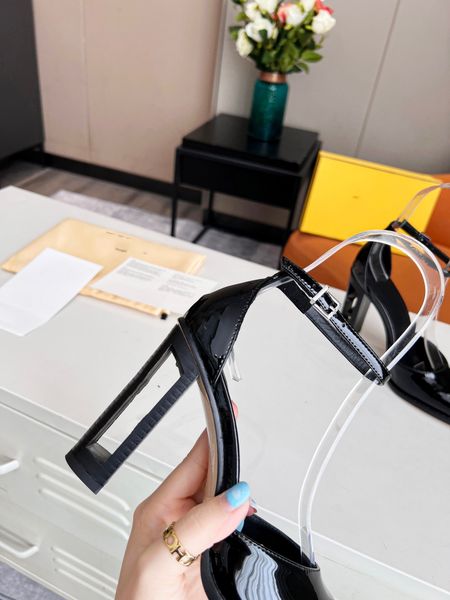 designers slippers women mules flat sandals designer slides sneakers canvas shoe white black pink navy fashion outdoor beach slipper trainer
designers slippers women mules flat sandals designer slides sneakers canvas shoe white black pink navy fashion outdoor beach slipper trainer