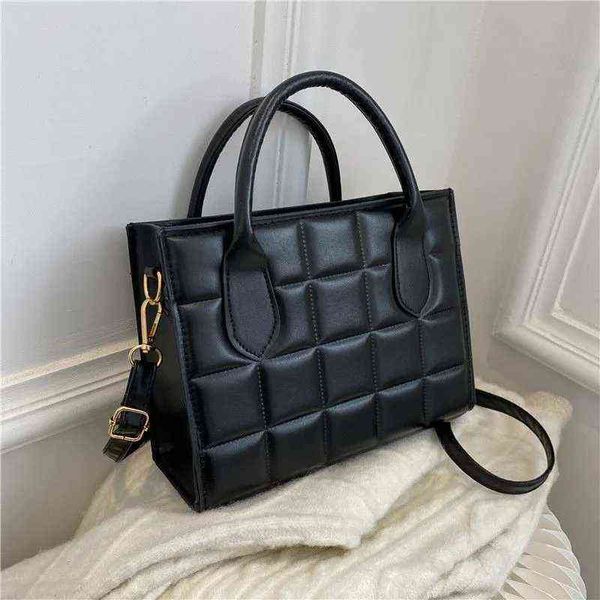 vintage simple plaid shoulder bags for women square crossbody bag lady fashion pu leather messenger bag purse handbag 220505
vintage simple plaid shoulder bags for women square crossbody bag lady fashion pu leather messenger bag purse handbag 220505