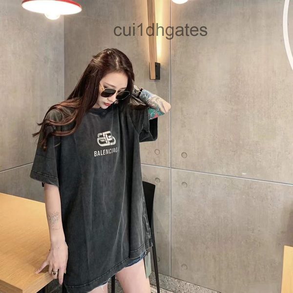 2022 designer bal t shirt washed and used lock catch men's women's short sleeve round neck loose couple's t-shirt embroidery, White;black
2022 designer bal t shirt washed and used lock catch men's women's short sleeve round neck loose couple's t-shirt embroidery, White;black
