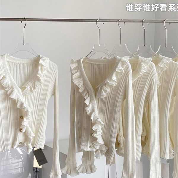 autumn winter women vintage solid color tight fitting knitwear long sleeve vneck lace ruffle edge knitted pullover sweater 220817, White;black
autumn winter women vintage solid color tight fitting knitwear long sleeve vneck lace ruffle edge knitted pullover sweater 220817, White;black