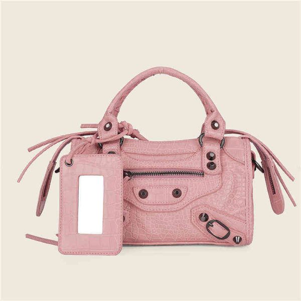 evening bag fashion shoulder women's bag handle underarm le cagole all-match messenger mirror rivet zipper retro purses designer 202206
evening bag fashion shoulder women's bag handle underarm le cagole all-match messenger mirror rivet zipper retro purses designer 202206