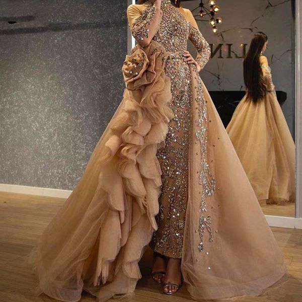 gold mermaid glitter evening dresses high waist halter long sleeves open back floor length sparkling beaded appliques sequins prom dress ves, Black;red
gold mermaid glitter evening dresses high waist halter long sleeves open back floor length sparkling beaded appliques sequins prom dress ves, Black;red