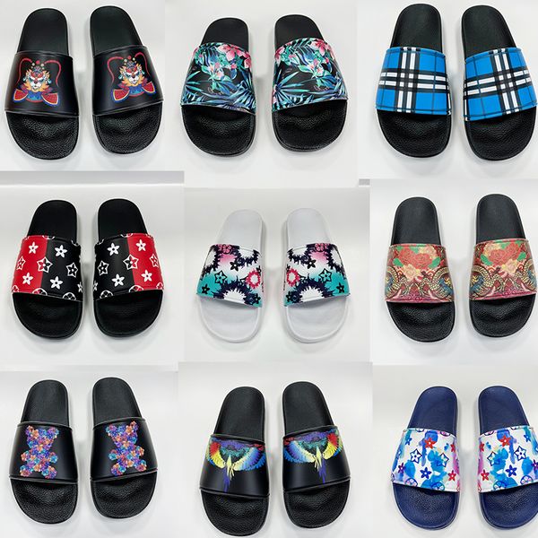 good quality men women luxury brand slides sandals designer slippers printing grid pattern summer beach sandal slipper flat lady platform fl, Black
good quality men women luxury brand slides sandals designer slippers printing grid pattern summer beach sandal slipper flat lady platform fl, Black