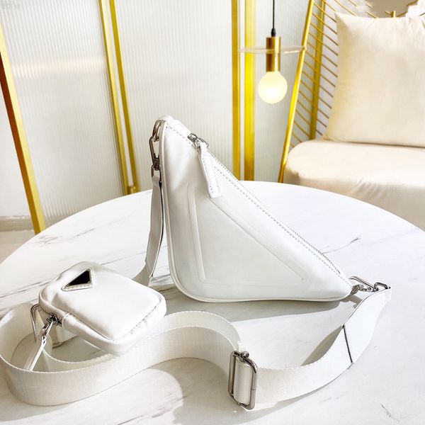 2022 triangle bag woman luxurys men designer bags lady womens mens crossbody tote hobo shoulder purses handbags prad wallet
2022 triangle bag woman luxurys men designer bags lady womens mens crossbody tote hobo shoulder purses handbags prad wallet