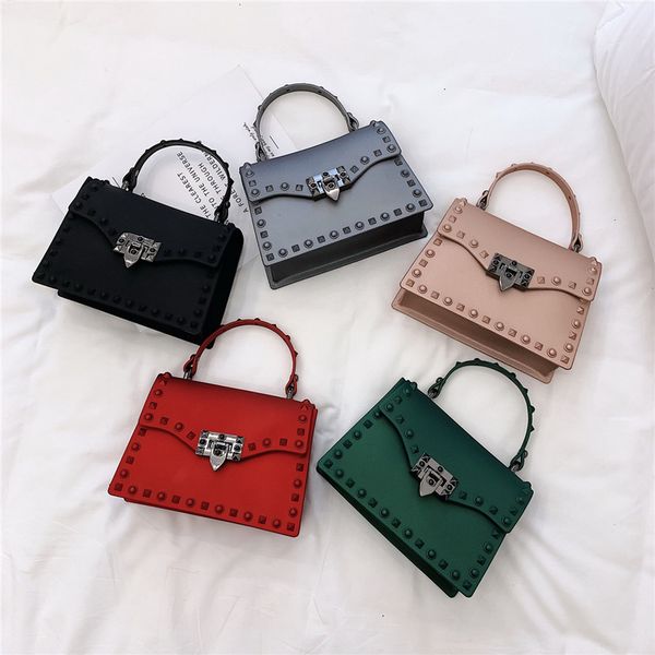 evening bag small pvc handbags ladies shoulder messenger fashion designer female purses casual rivet crossbody bag 220919
evening bag small pvc handbags ladies shoulder messenger fashion designer female purses casual rivet crossbody bag 220919