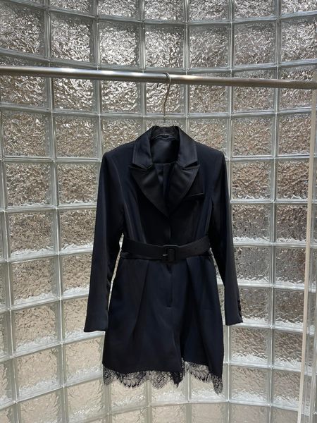 2022 european fashion bran dwomen's jumpsuits & rompers early autumn new small suit collar one-piece shorts, Black;white
2022 european fashion bran dwomen's jumpsuits & rompers early autumn new small suit collar one-piece shorts, Black;white