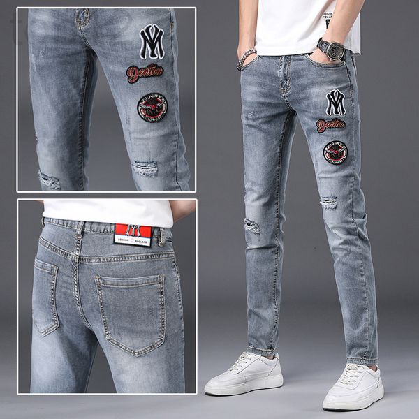 men's jeans designer hong kong personalized pierced embroidered jeans men's spring slim elastic leggings fashion pants w49u, Blue 
men's jeans designer hong kong personalized pierced embroidered jeans men's spring slim elastic leggings fashion pants w49u, Blue