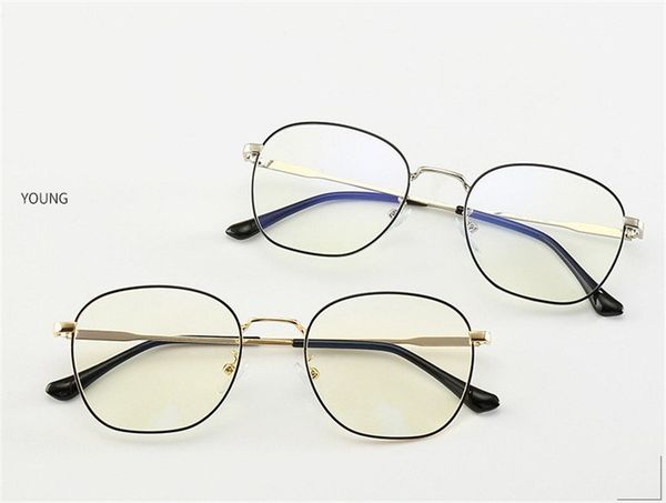 2022 Classic Mens Woman Myopic Glasses Adumbral Sunglasses for Man Womens Plain Anti- Blue Light Glass High Quality with Box
2022 Classic Mens Woman Myopic Glasses Adumbral Sunglasses for Man Womens Plain Anti- Blue Light Glass High Quality with Box