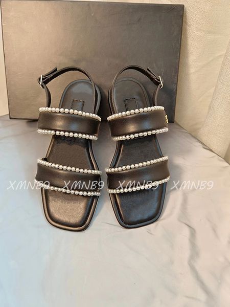 high quliaty designer women sandals 22ss new fashion leather slippers luxurys pearl slides beach summer holiday sandal europe and america, Black
high quliaty designer women sandals 22ss new fashion leather slippers luxurys pearl slides beach summer holiday sandal europe and america, Black