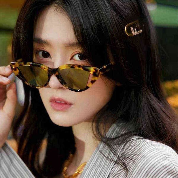 new f family net red same fashion ff40009 personalized chain cat glasses sunglasses luxury eyewear personality, White;black
new f family net red same fashion ff40009 personalized chain cat glasses sunglasses luxury eyewear personality, White;black