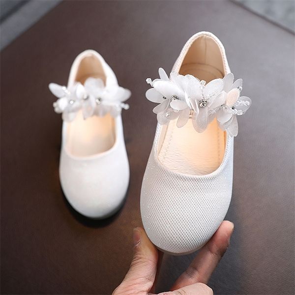 baby girls sandals sweet round toe flower beaded dance shoes toddler kids girl princess shoes sandals single shoes sandale fille 220524, Black;red
baby girls sandals sweet round toe flower beaded dance shoes toddler kids girl princess shoes sandals single shoes sandale fille 220524, Black;red