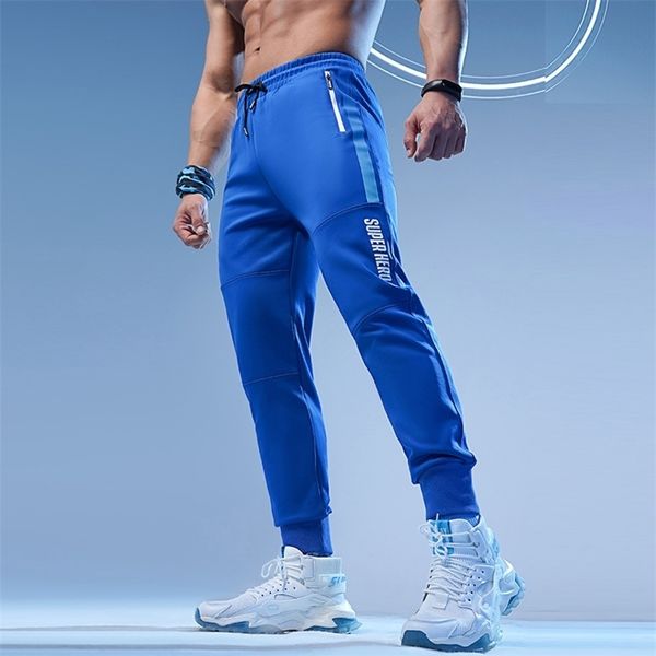 sport pants men running with zipper pockets training and joggings casual sportwear for 220509, Black
sport pants men running with zipper pockets training and joggings casual sportwear for 220509, Black