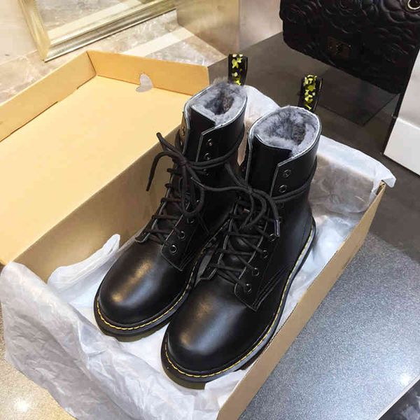 boots winter martin boots versatile motorcycle handsome high shoes short anti slip warm wool snow women, Black
boots winter martin boots versatile motorcycle handsome high shoes short anti slip warm wool snow women, Black