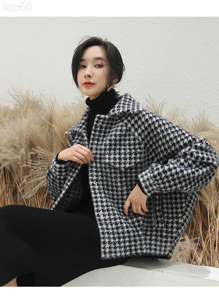 women's sweaters designer imitation mink plush thickened wool coat women's thousand bird grid 2020 autumn and winter clothes new l, White;black
women's sweaters designer imitation mink plush thickened wool coat women's thousand bird grid 2020 autumn and winter clothes new l, White;black