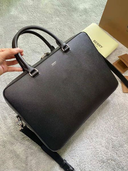 luxury designer briefcase for men genuine leather business lapbag attache case with removable strap ol handbag
luxury designer briefcase for men genuine leather business lapbag attache case with removable strap ol handbag