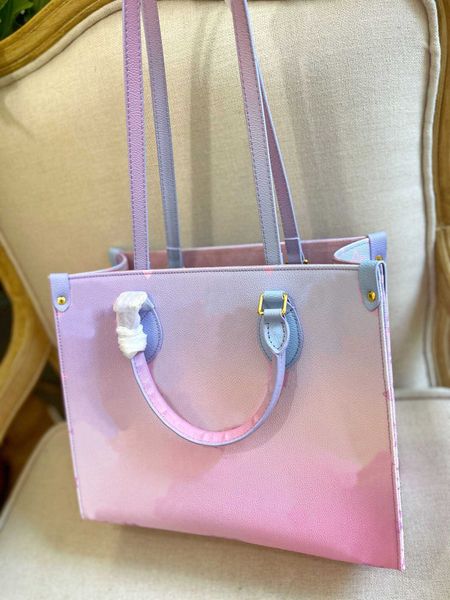 ladies fashion designer luxury on the go tote bag handbag shoulder bags cross body 5a 3 size 25 & 36 & 41 cm pouch purse
ladies fashion designer luxury on the go tote bag handbag shoulder bags cross body 5a 3 size 25 & 36 & 41 cm pouch purse