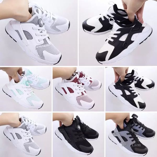 huarache kids shoes for kids women sports triple black white gold huraches 1.0 womens mens trainer sneakers 32
huarache kids shoes for kids women sports triple black white gold huraches 1.0 womens mens trainer sneakers 32