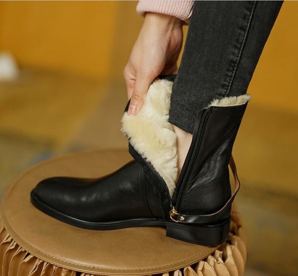 2022 flat boots women genuine leather fashion fur warm booties lady shoes womens martin boot, Black 
2022 flat boots women genuine leather fashion fur warm booties lady shoes womens martin boot, Black
