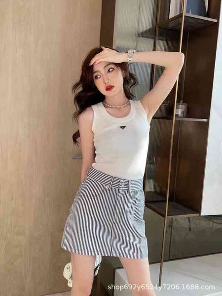 women's tanks & camis p home spring and summer classic fashion leisure triangular label suspender vest, slim, cool, age reducing 100 st, White
women's tanks & camis p home spring and summer classic fashion leisure triangular label suspender vest, slim, cool, age reducing 100 st, White