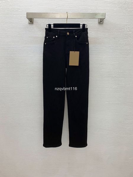 women's jeans hardware button solid color fashion back circle letter pattern printed straight elastic jeans, Blue
women's jeans hardware button solid color fashion back circle letter pattern printed straight elastic jeans, Blue