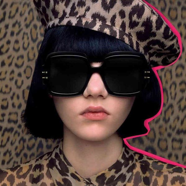 sunglasses d female lizi zhengxiuwen same large sun shading korean fashion square glasses, White;black 
sunglasses d female lizi zhengxiuwen same large sun shading korean fashion square glasses, White;black