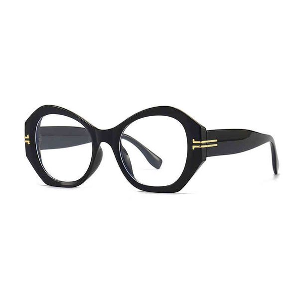 962 angled cat's eye sunglass modern legs are jump shaped decorative flat mirror, White;black
962 angled cat's eye sunglass modern legs are jump shaped decorative flat mirror, White;black