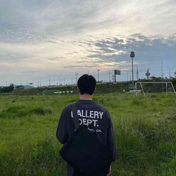 men's t-shirts gallerydept high street fashion brand cotton loose long sleeve t-shirt letter printed spring and autumn bottomed shirt, White;black
men's t-shirts gallerydept high street fashion brand cotton loose long sleeve t-shirt letter printed spring and autumn bottomed shirt, White;black