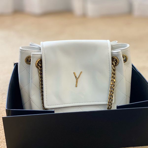 fashion ladies shoulder bags luxurious designer classic deerskin pattern chain design lightweight large capacity diagonal bag temperament ve
fashion ladies shoulder bags luxurious designer classic deerskin pattern chain design lightweight large capacity diagonal bag temperament ve