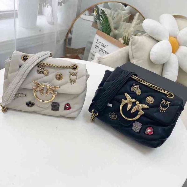 pinkoos designer bags swallow new spring and summer pillow drill buckle single shoulder slant chain bird women's yzl dneg
pinkoos designer bags swallow new spring and summer pillow drill buckle single shoulder slant chain bird women's yzl dneg