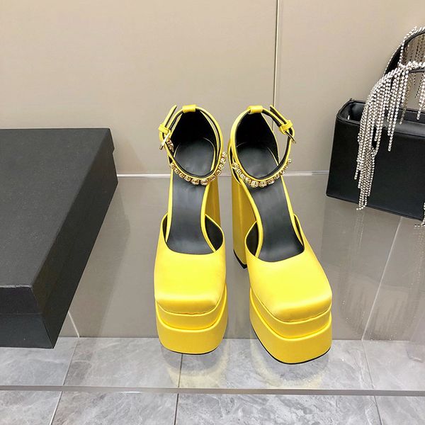 2022 fashion designer women platform sandals waterproof high heels party wedding dress shoes lady rhinestones with silk boxboat shoes, Black
2022 fashion designer women platform sandals waterproof high heels party wedding dress shoes lady rhinestones with silk boxboat shoes, Black