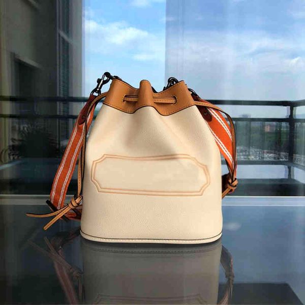 shoulder bag bucket bags summer famous designer handbags tote leather purses fashion bags handbag women crossbody bags 0523
shoulder bag bucket bags summer famous designer handbags tote leather purses fashion bags handbag women crossbody bags 0523