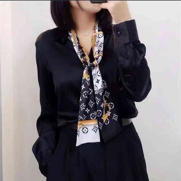 designer silk head bag lvp hair handbag scarf for woman new popular autumn winter foreign style fashion ribbon small strip hair binding bag, Blue;gray
designer silk head bag lvp hair handbag scarf for woman new popular autumn winter foreign style fashion ribbon small strip hair binding bag, Blue;gray