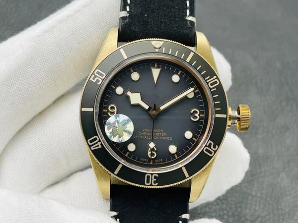 zf mens watches luxury watch 2824 automatic mechanical movement paragraph of cloth slate gray bezel dial waterproof luminous, Slivery;brown 
zf mens watches luxury watch 2824 automatic mechanical movement paragraph of cloth slate gray bezel dial waterproof luminous, Slivery;brown