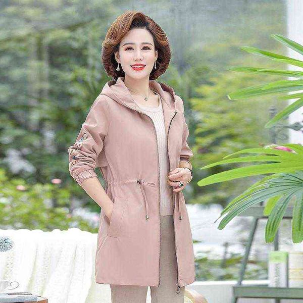 women's trench coats middle-aged womens embroidery coat printed hooded collar short outerwear spring autumn windbreaker female basic co, Tan;black
women's trench coats middle-aged womens embroidery coat printed hooded collar short outerwear spring autumn windbreaker female basic co, Tan;black