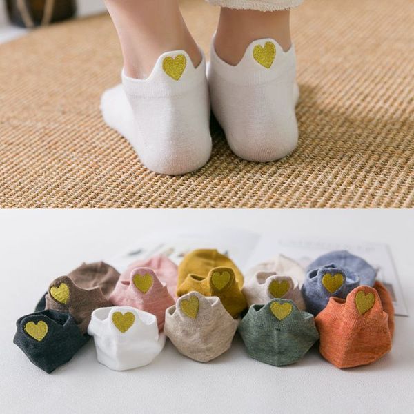 fashion socks women 2022 new spring cotton color novelty girls cute heart embroidery casual funny ankle socks pack, Black;white
fashion socks women 2022 new spring cotton color novelty girls cute heart embroidery casual funny ankle socks pack, Black;white