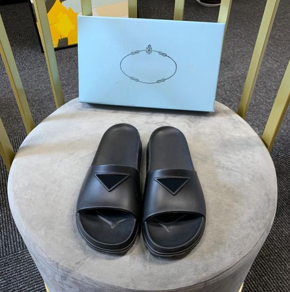 2022 women slippers foam rubber mules men rubber sandals mule designer beach platform high heels slipper sandal multicolor size 35-45, Black
2022 women slippers foam rubber mules men rubber sandals mule designer beach platform high heels slipper sandal multicolor size 35-45, Black